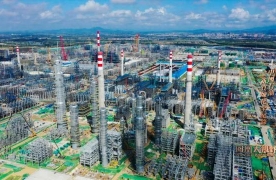 从一张白纸到世界级基地，中国石油化工产业如何打造新质生产力？